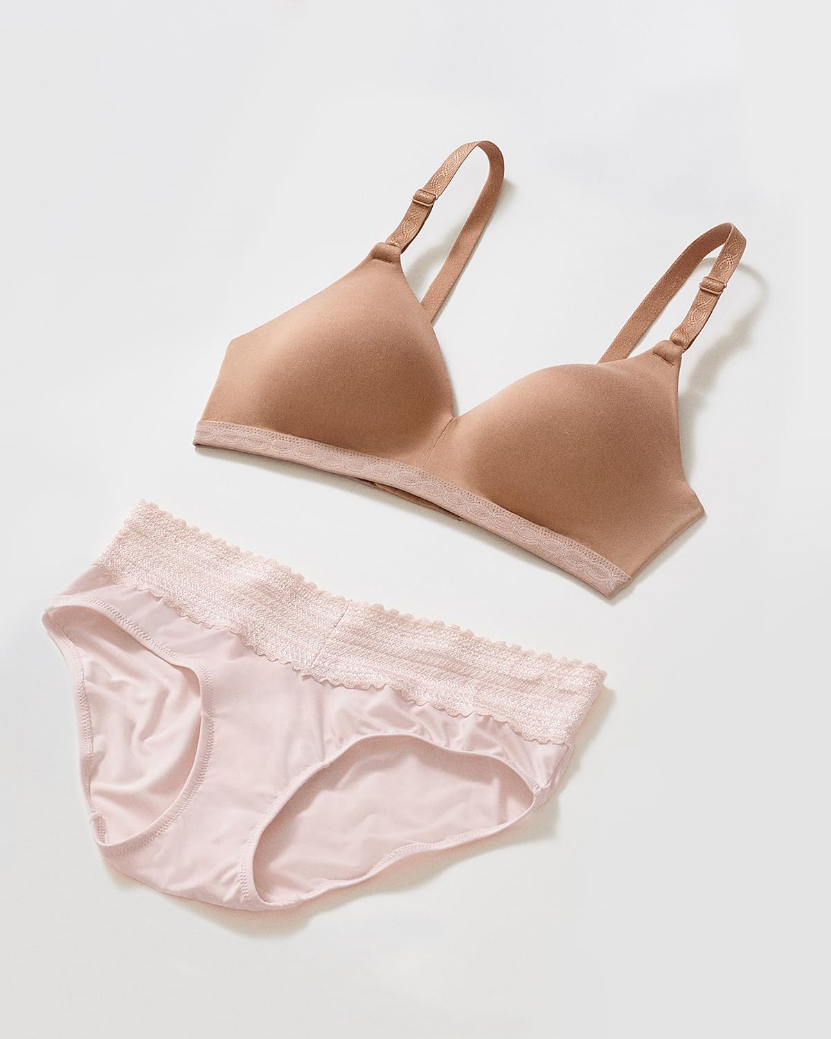 Warner's Cloud 9 Super Soft Wireless Comfort Bra — image 8