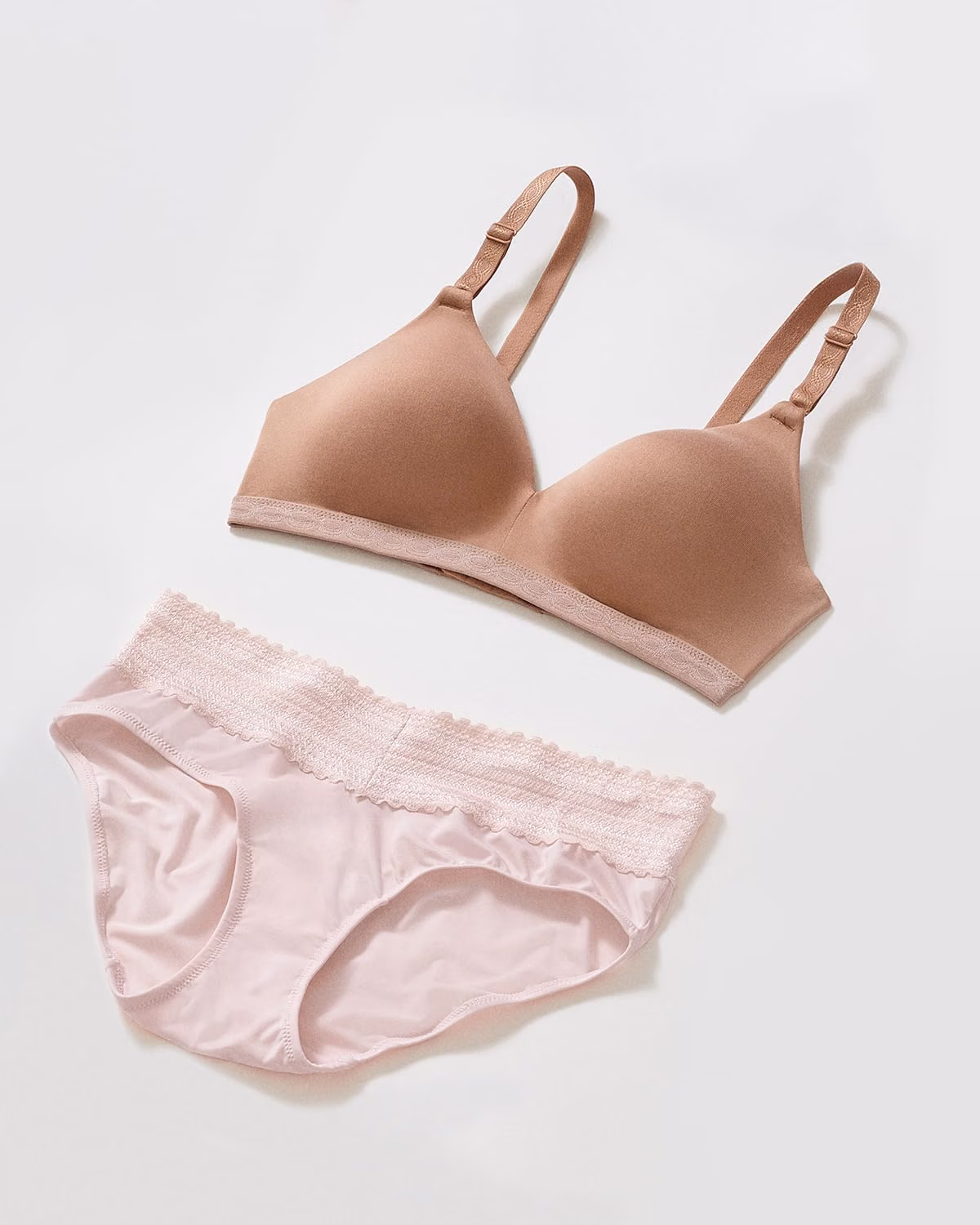 Warner's Cloud 9 Super Soft Wireless Bra — image 8