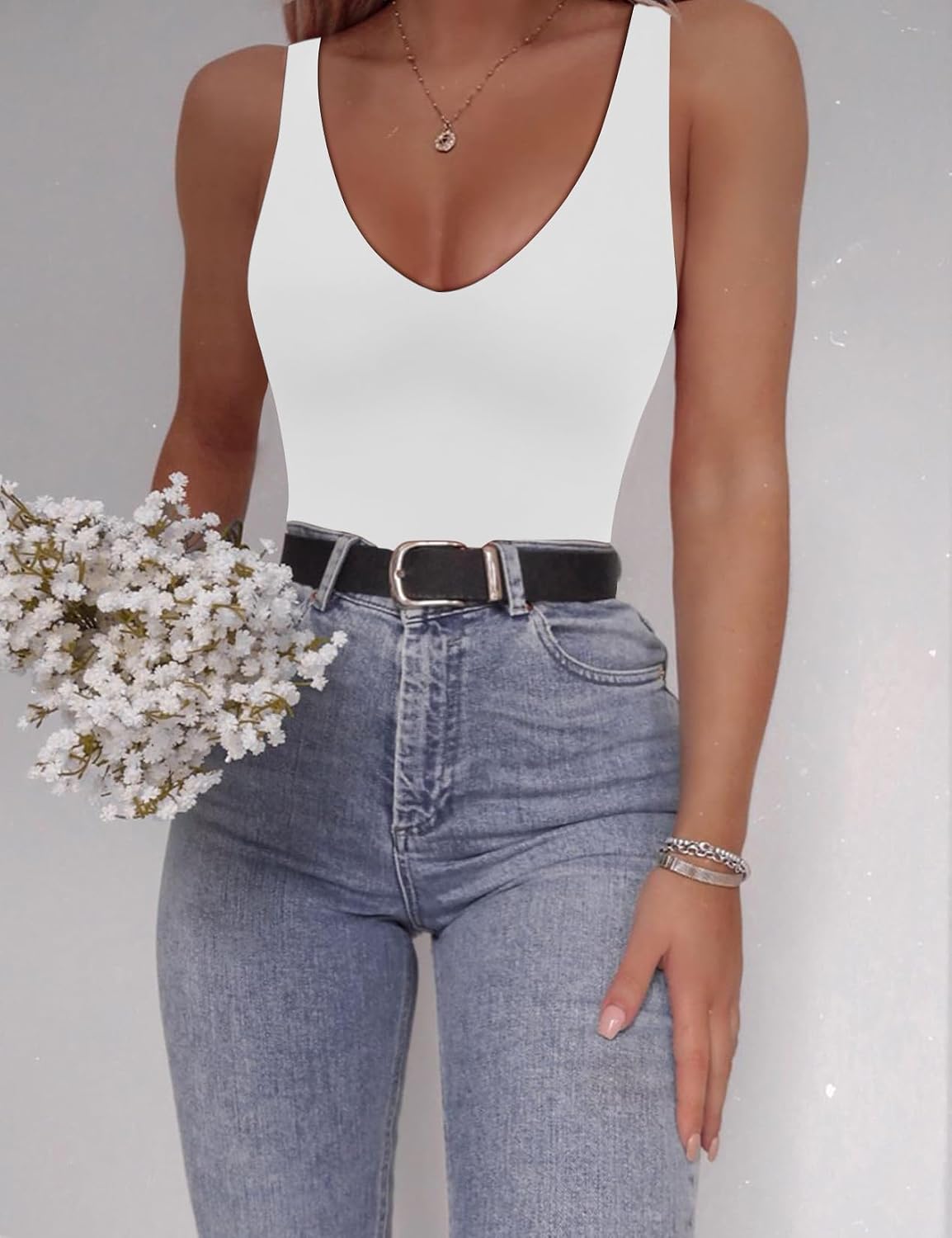SAUNGKUAI Plunge Deep V Backless Bodysuit — image 3