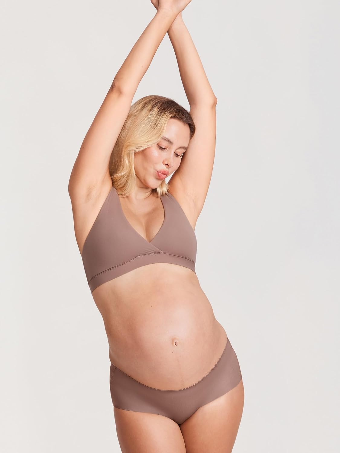 MOMANDA Crossover Nursing Bra for Breastfeeding — image 4