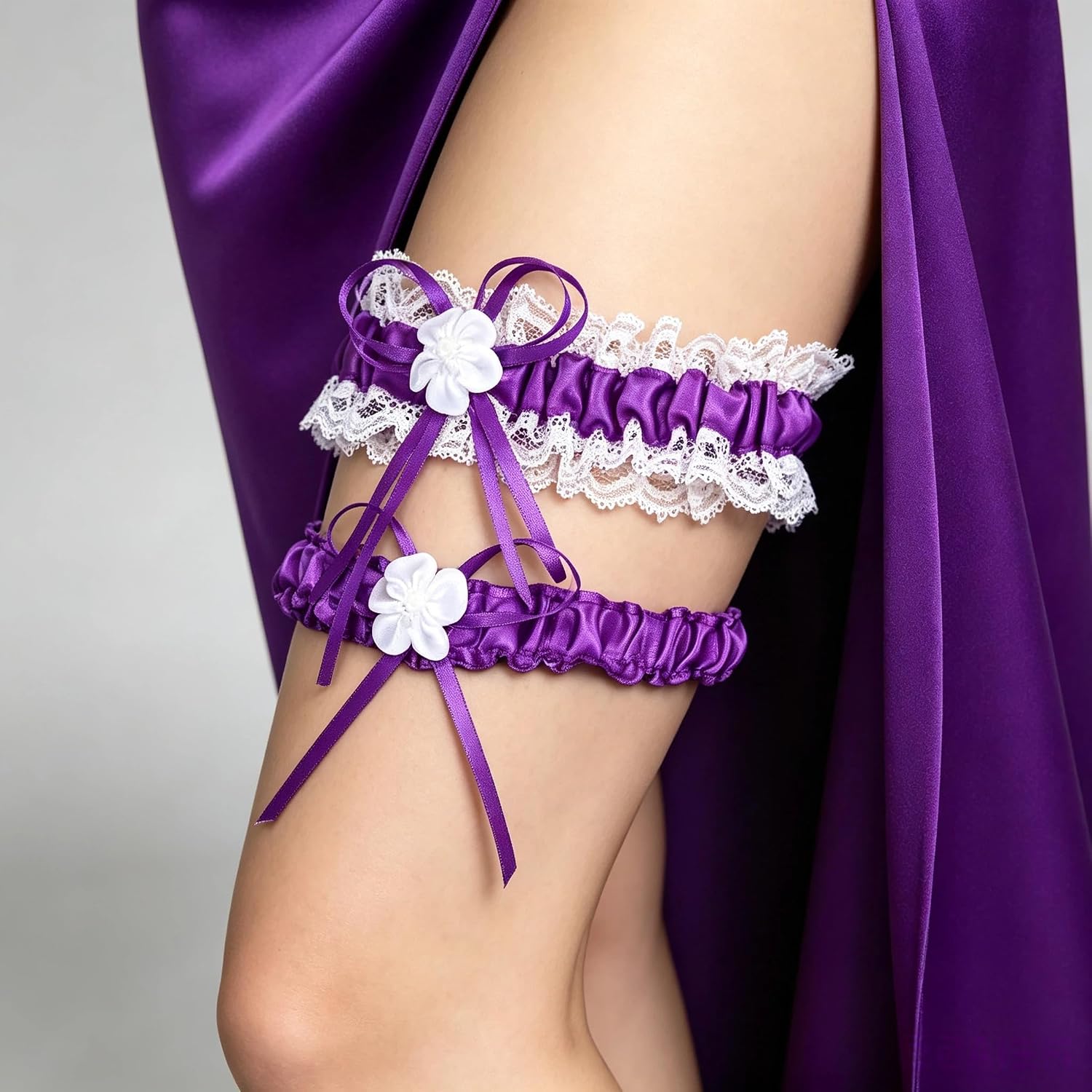 ZYXNYGV Lace Pearl Satin Leg Garters Set — image 9